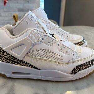 Jordan Spizike Low Men’s or Teen Nike Sneakers